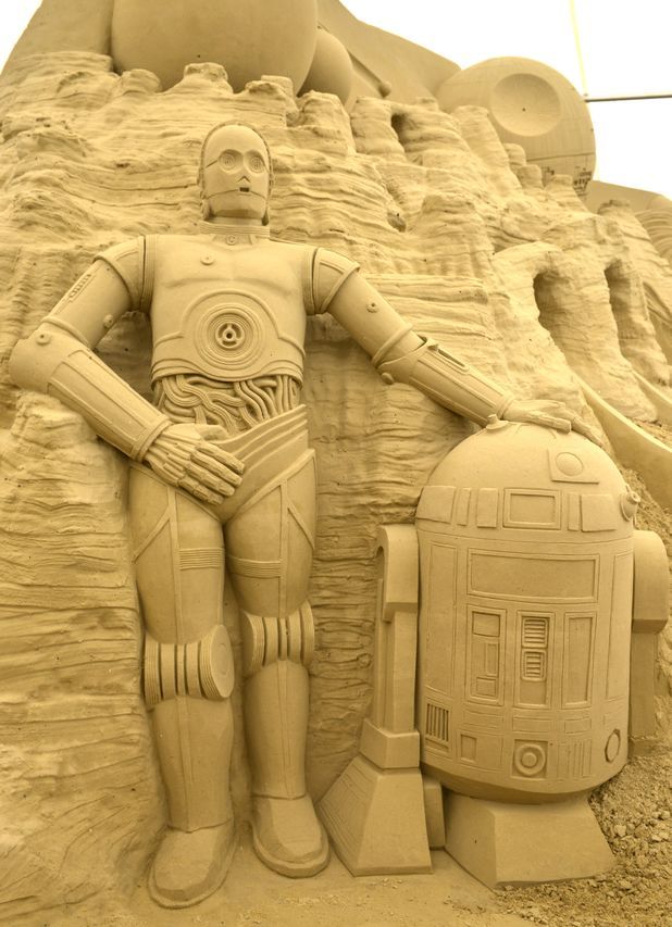 sans scuptures | Star Wars' sand sculptures in Weymouth - Star Wars sand sculptures in ...